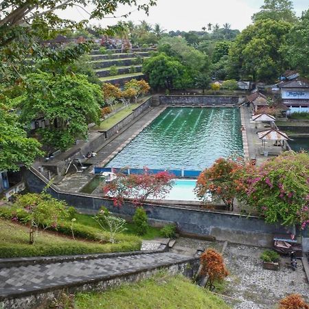 Crown Hotel Lombok Матарам Екстер'єр фото