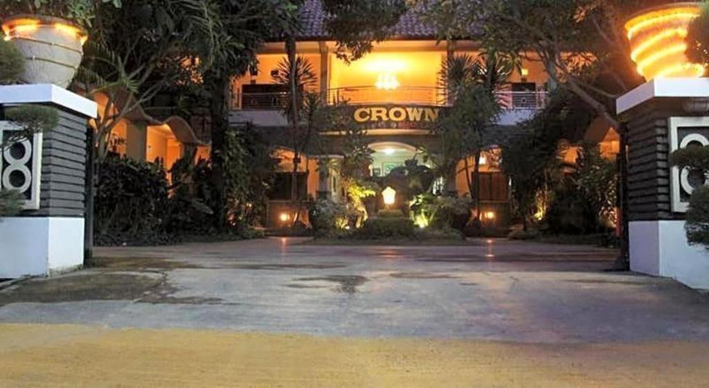 Crown Hotel Lombok Матарам Екстер'єр фото